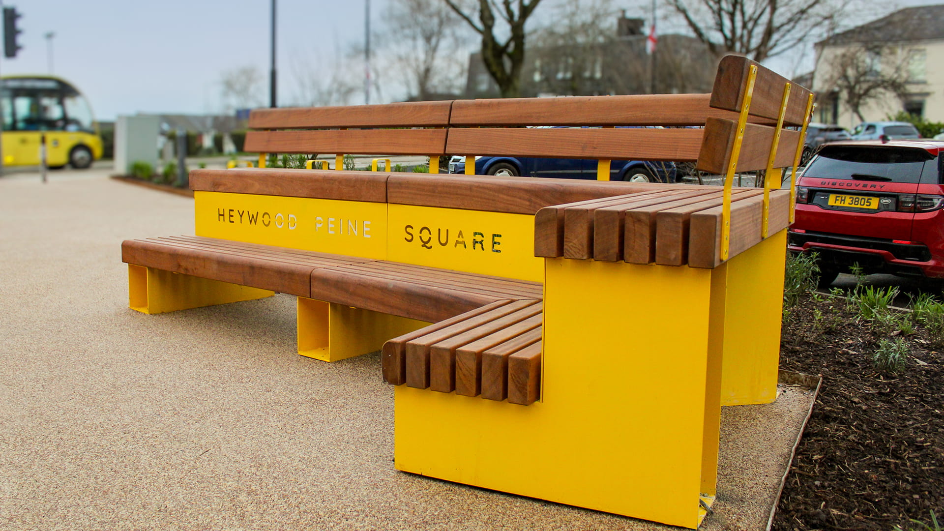 Peine Square